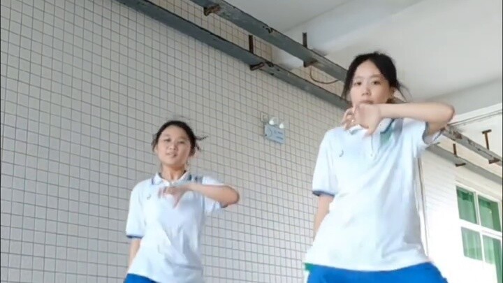 【ITZY—cake】Versi cepat kue pita adik SMA ➕ Carat (cheat)