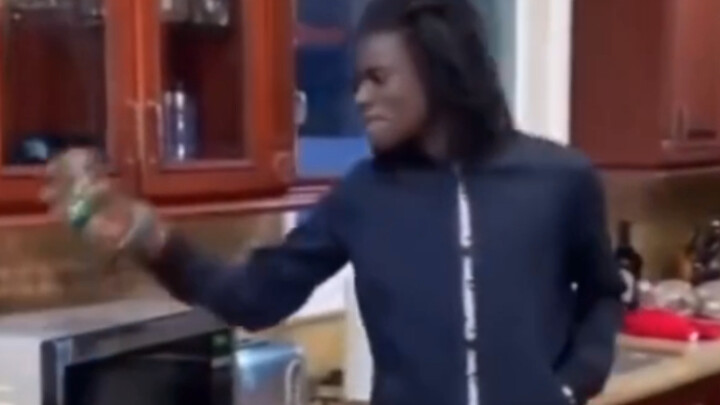 When you have a friend who can dance