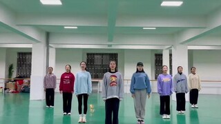 Các nàng tiên đã xem phim hoạt hình này bao nhiêu tuổi? Bạn biết bao nhiêu động tác ảo thuật? Tác ph