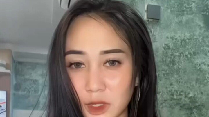 ⚡💦💦💦⚡😘