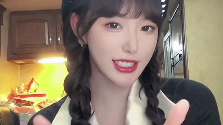 【Kong Xueer】Tomboy, aku bakal sedih kalau ada yang belum pernah lihat Kong Xueer menari, oke? Dia me