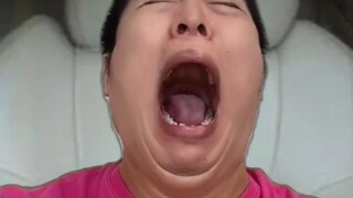 佐川爱搞笑，治愈不开心。