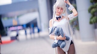 Include sexy cosplay Make my heart shaken