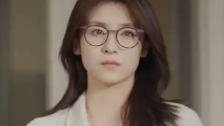 Dia menulis lagu untuknya selama sepuluh tahun, tetapi tidak pernah diakui publish