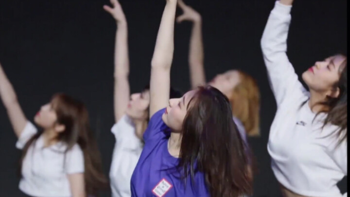 【ลีแชยอน || โฟกัสห้องซ้อม】การพับขากางเกงสุดคลาสสิกบอกนิสัย! ฉบับห้องซ้อม <เทพนิยายในจินตนาการ> โฟกัส