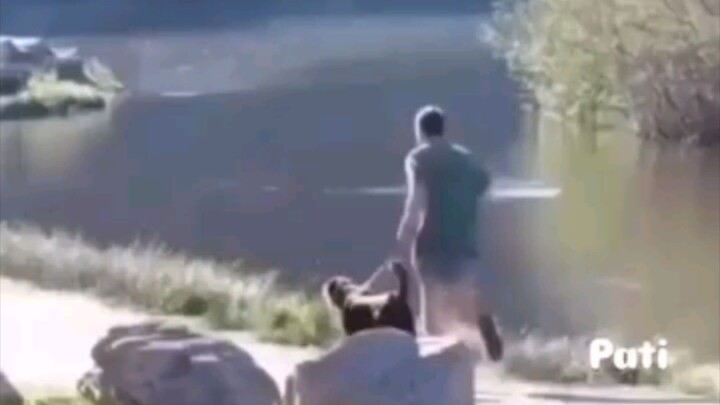 😂
