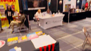 让纸牌飞一会。