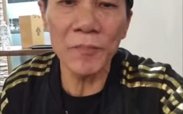 หวางเล่ยมอบงูดำบนยอดเขาให้กับคุณ