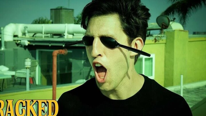 Rekayasa ulang adegan "Dodge This" dari The Matrix dengan biaya rendah (20 dolar) — Cracked