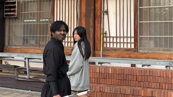 Tubuh Suci Berwajah Hitam yang Senang Menolong