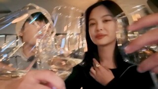 It turns out that the CPs of Hu Xianxu and Xin Zhilei, Qin Lan and Dilmurat Dilmurat started to figh