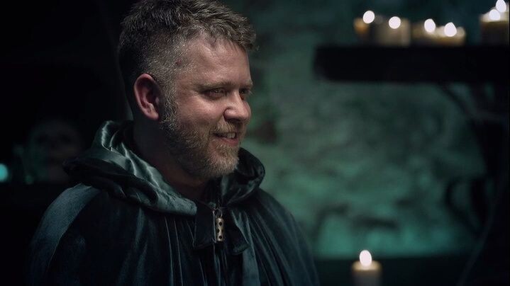 Az.arulok.Gyilkossag.a.kastelyban.S05E02.HUN.WEB-DL.H264-LEGION