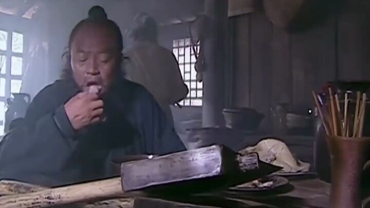Water Margin: Li Kui drinks big bowls of wine, and there are two big roasted pork elbows next to him