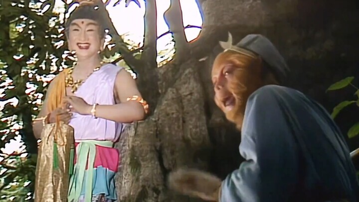 Why is Bodhisattva Lingji so polite to Sun Wukong?