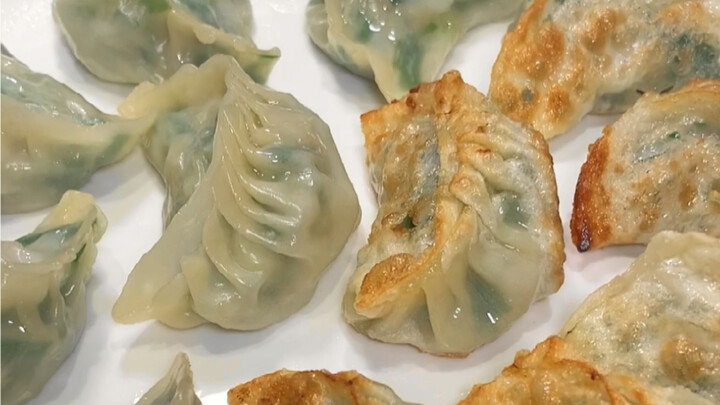 Guangzhou Restaurant’s Leek Dumplings: A 60-Year-Old Traditional Recipe Revealed!