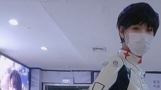 Chàng trai trở thành chiến binh phản mùa thế kỷ mới