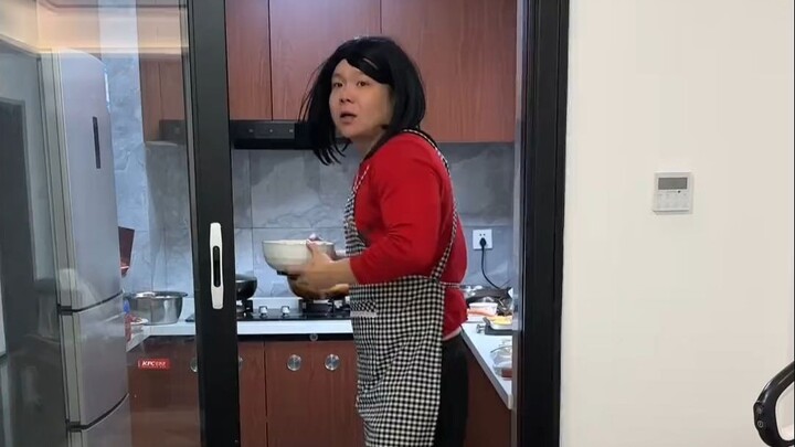 Aku paling suka makan!