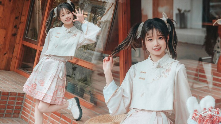 Membantu! Kuncir kuda kembarnya lucu sekali! || Aku minta maaf karena bersikap sangat imut
