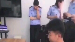 警察都要被你笑死了？？!