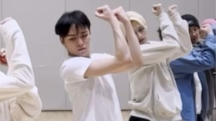 The Night That Burned Everything of Mine to Ashes | Vernon focus [DON QUIXOTE]