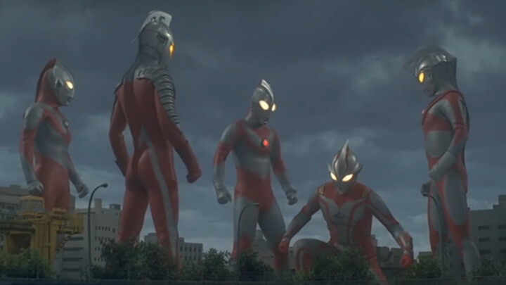 Tám khoảnh khắc áp bức của Ultraman (Tuyệt vọng) 2