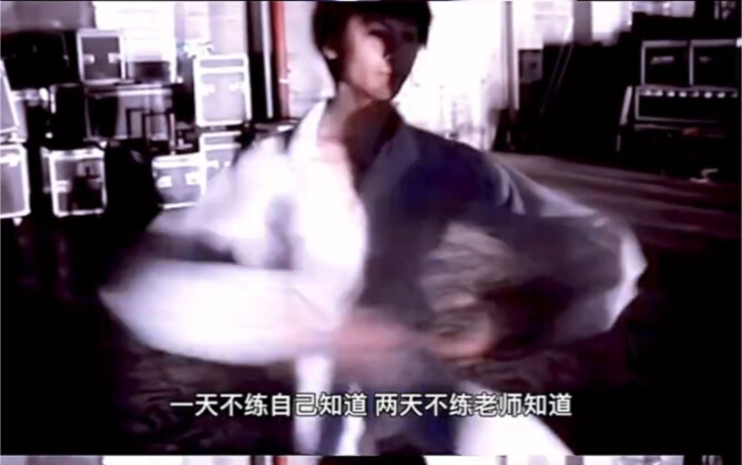 【لوو يونشي】شخص يحمل قدراً كبيراً من الاحترام لمهنته