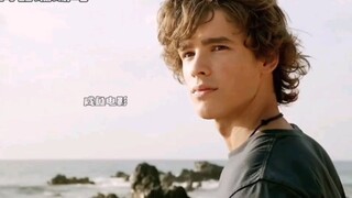 一男一女流落荒岛，与世隔绝的生活了起来，看他们是如何回到城市。！