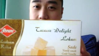 ASMR EATING SOUNDS - TURKISH DELIGHT VANILLA FLAVOUR (LOKUM)