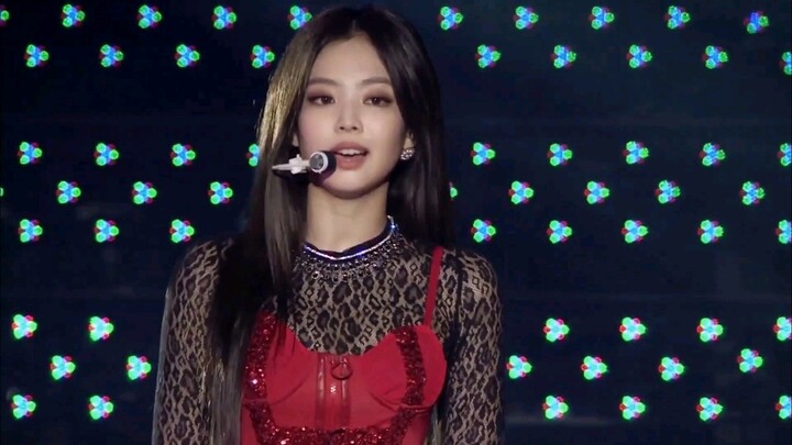 Jennie – the Japanese‑language live version of “Whistle,” a track that could be called a legend – wi