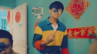 儿子以为胎记是遗传父亲的，其实脸上的胎记是父亲为了儿子纹上去的#父亲.