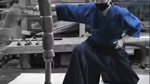Anh là một kiếm sĩ