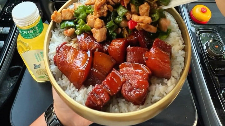 When it comes to eating, a big bowl really makes it satisfying!