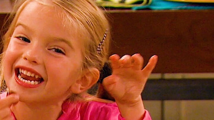 [Charlie's Growth Diary] This may be the most protective sister in history. I love her, I really lov