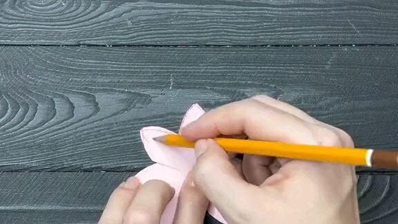 How to make a beautiful valentine's card