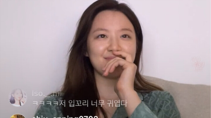 预计这段叶舒华对IVE舞台的reaction会成为百万直拍【芙娃】