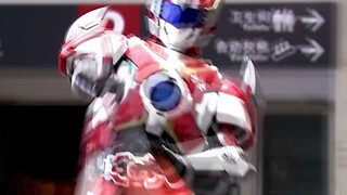 The cool scenes of Armor Hero are often at the end of the film