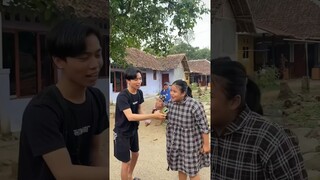 SEBUTKAN 3 KATA UJUNGNYA TOL DAPAT UANG NGAKAK IBU2 KECEPLOSAN 😂 #viral #shorts