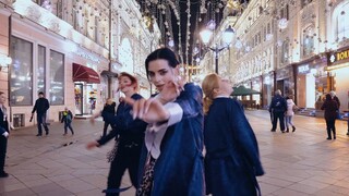 眼神杀，太酷了！俄罗斯女孩街头超绝翻跳MONSTA X 《FOLLOW》