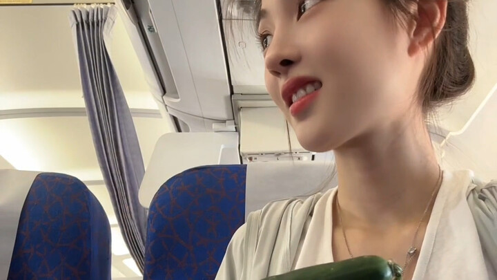 Bạn ngồi đằng sau