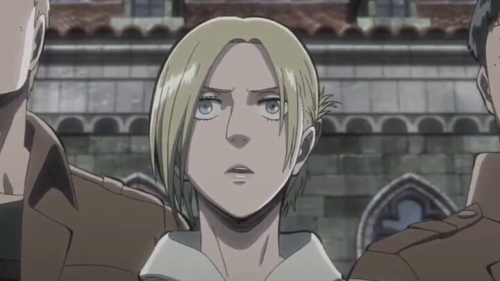 Standard Aquarius female Mikasa