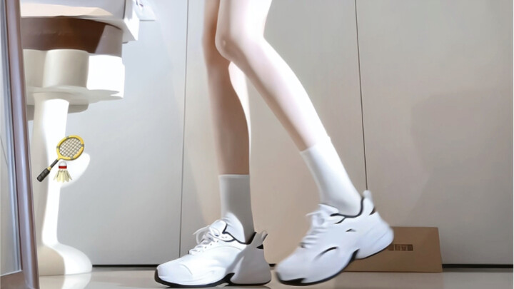 อาดิดาส เอซ มีกลิ่นอายแบบซีรีส์เกาหลีวัยรุ่นสาวแล้ว