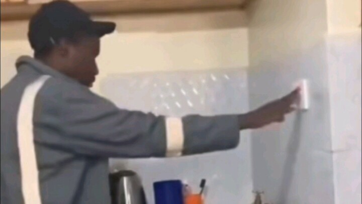 Saya tidak ingin musuh dapat tinggal di rumah saya.