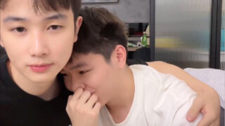 Cong Ao | Cute and affectionate Cong and his husband Olf～