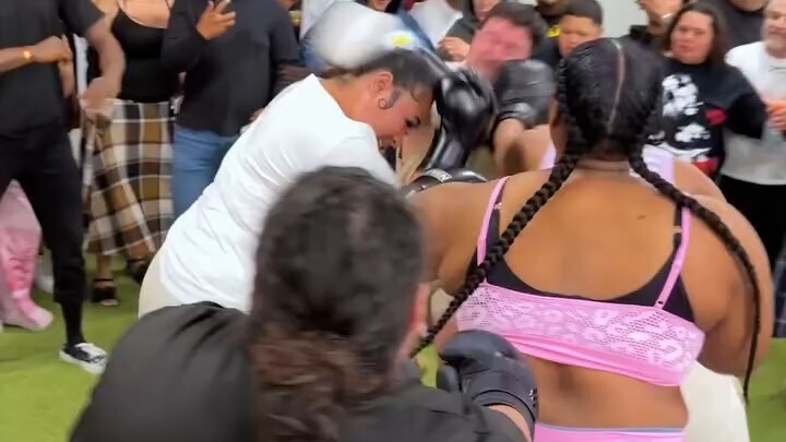 Sheep Tail Fat VS Feminist Brigade ②