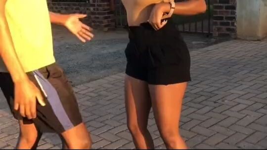 27846923921_status_e589257b7449414ebb2e2e2773af27d1