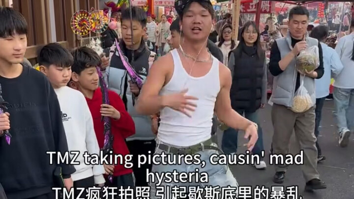 Rapper jalanan berusaha melampaui Dragon the Wise? Sumber: Sun Qiyang 7young (sedang mengerjakan alb