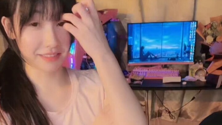 ดี้ไม่รู้ว่าผู้หญิงคนนั้นเป็นแมว