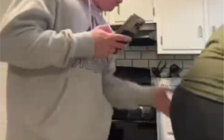 Huh？？？？？？？？？？？？