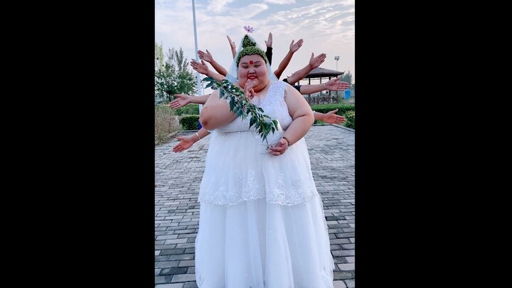[Cringey Corner] In these days, has even Guanyin Bodhisattva gotten a bit plump now that life is bet