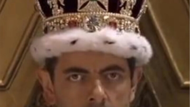 Saat sang raja dimahkotai, apakah kalian juga berpikir sama seperti saya?